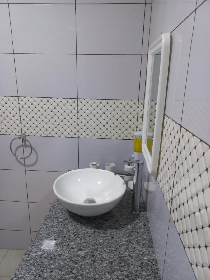 博瓦隆 E&E自助旅馆酒店 外观 照片